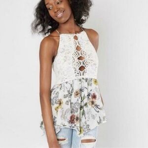 BKE Coco + Jaimeson Crochet Lace Halter Floral Peplum